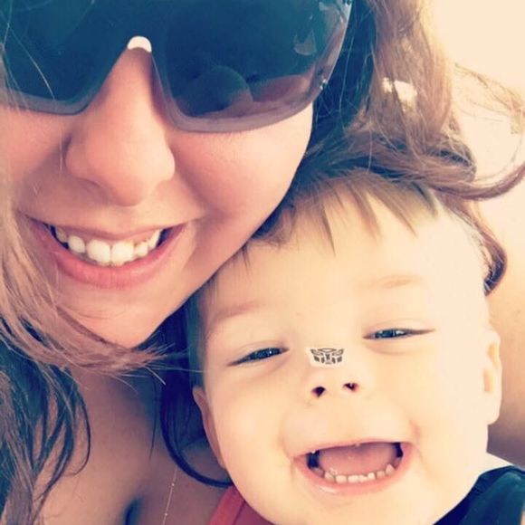 Meet your Posher, Tabitha - Picture 1 of 1